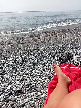 Snapshot of NAvoglia chatting on July 20, 2026, 1:46 pm NAvoglia online show from July 20, 2026, 1:46 pm