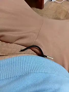 NAvoglia online show from March 24, 2026, 1:33 pm