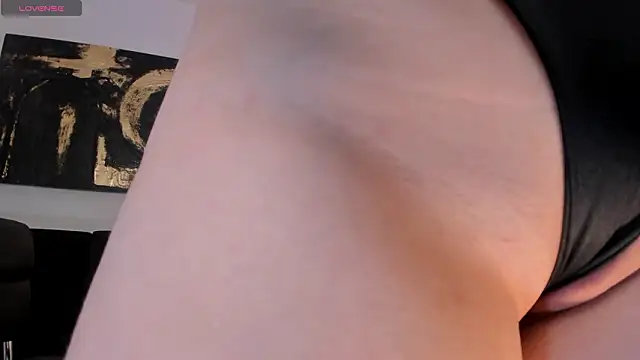 BeccaBaxter online show from February 20, 2026, 12:07 pm