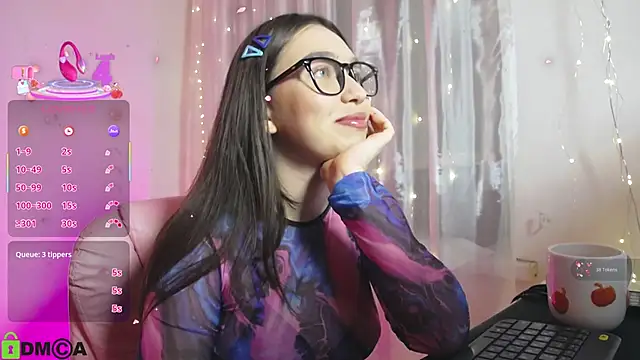 Arianahot777 online show from September 17, 2025, 8:11 pm