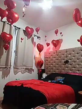 Pantaneirasexy online show from June 5, 2026, 3:29 pm
