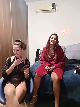 Pantaneirasexy online show from July 1, 2026, 10:32 pm