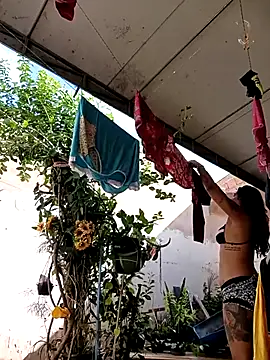 Pantaneirasexy online show from October 28, 2025, 6:40 pm