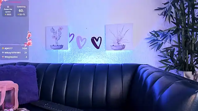 Snapshot of saleh_issawi chatting on March 9, 2025, 9:24 am saleh issawi online show from March 9, 2025, 9:24 am