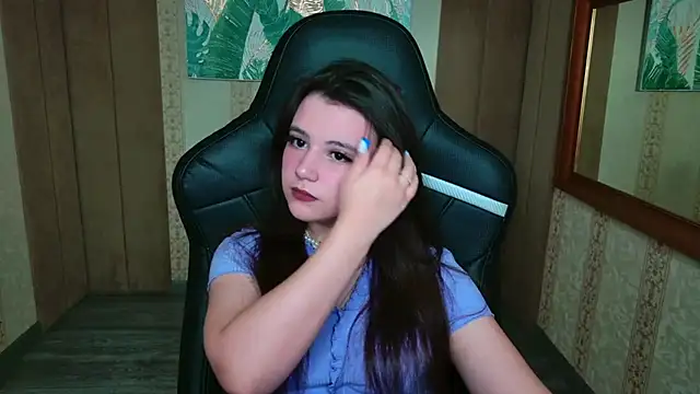 Pauline Heaven online show from September 16, 2025, 10:27 am