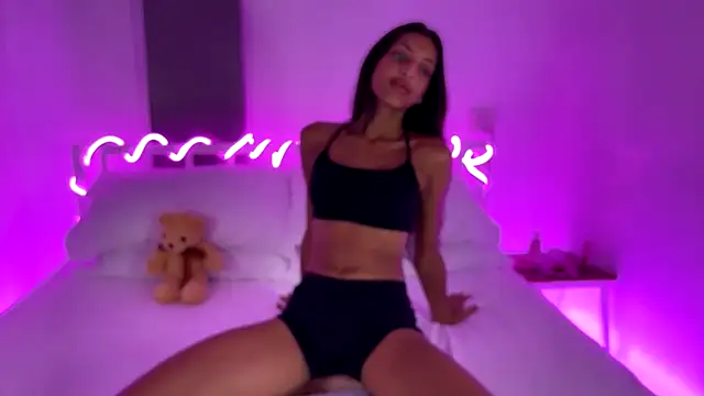 alanaexplicit69 online show from March 5, 2025, 11:49 pm