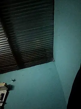 Ariell Kieran online show from December 3, 2025, 2:45 am