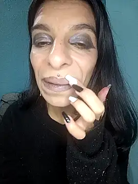 Ariell Kieran online show from November 1, 2025, 3:24 am