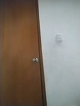 Ariell Kieran online show from July 25, 2026, 10:05 pm