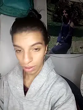 Ariell Kieran online show from October 17, 2025, 4:05 am