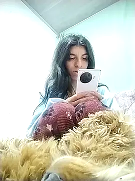 Ariell Kieran online show from March 19, 2026, 6:13 am