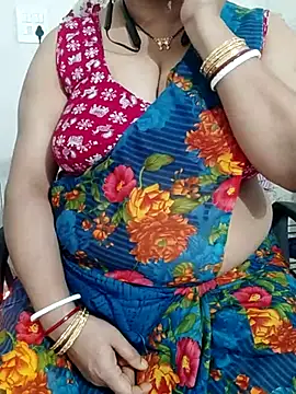 Snapshot of o-radha chatting on February 12, 2025, 10:46 am o-radha online show from February 12, 2025, 10:46 am