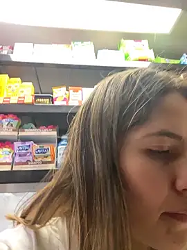 Snapshot of Andrea18_blonde chatting on March 4, 2026, 5:10 pm Andrea18 blonde online show from March 4, 2026, 5:10 pm