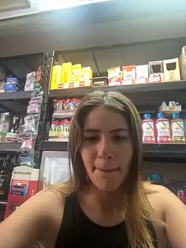 Snapshot of Andrea18_blonde chatting on March 6, 2026, 4:24 pm Andrea18 blonde online show from March 6, 2026, 4:24 pm