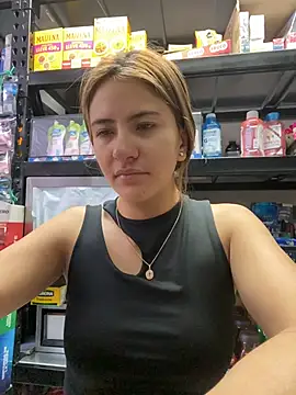 Andrea18 blonde online show from July 21, 2026, 3:02 pm