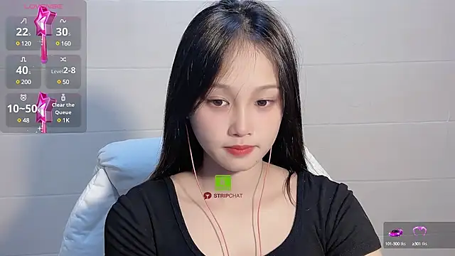 xunian71O online show from February 16, 2025, 6:54 am