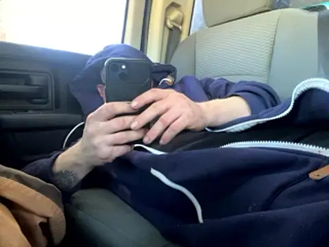 Snapshot of ClimbedCaelum chatting on January 11, 2026, 6:26 pm ClimbedCaelum online show from January 11, 2026, 6:26 pm