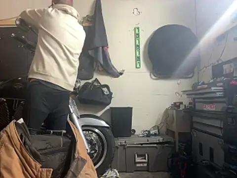 Snapshot of ClimbedCaelum chatting on January 31, 2026, 10:52 pm ClimbedCaelum online show from January 31, 2026, 10:52 pm