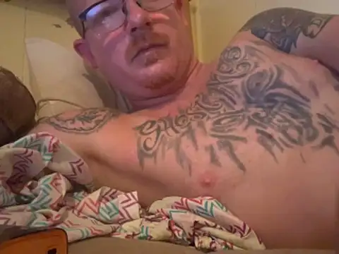 Snapshot of ClimbedCaelum chatting on November 21, 2025, 12:59 pm ClimbedCaelum online show from November 21, 2025, 12:59 pm