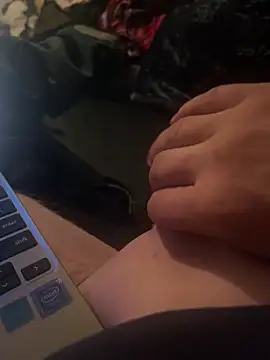 Snapshot of ClimbedCaelum chatting on October 24, 2025, 8:02 am ClimbedCaelum online show from October 24, 2025, 8:02 am