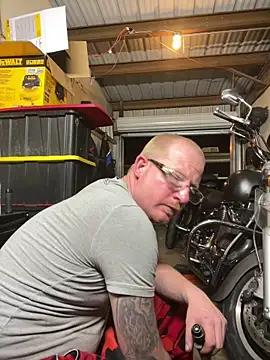 Snapshot of ClimbedCaelum chatting on March 5, 2026, 2:52 am ClimbedCaelum online show from March 5, 2026, 2:52 am