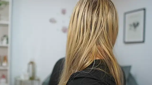 catecrago  online show from March 19, 2025, 8:55 am