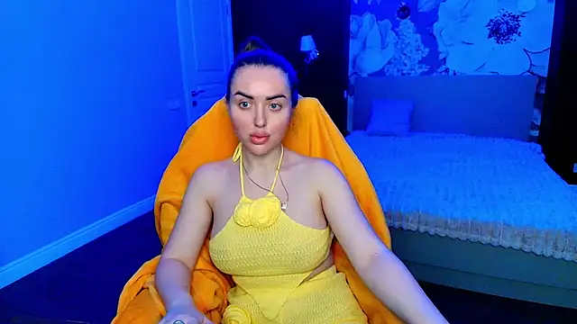 MissisCaty online show from June 24, 2026, 6:17 pm