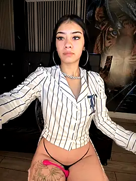 TayylorSexx online show from December 2, 2025, 5:20 am
