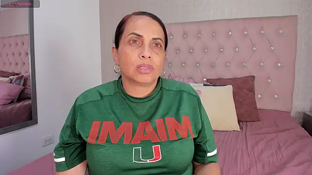 Snapshot of GochitaWild chatting on March 9, 2026, 8:23 pm GochitaWild online show from March 9, 2026, 8:23 pm