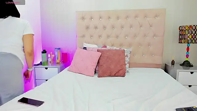 Snapshot of GochitaWild chatting on March 5, 2026, 7:43 pm GochitaWild online show from March 5, 2026, 7:43 pm