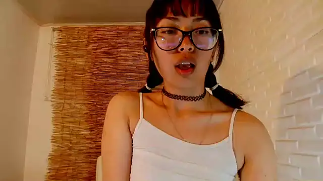 Luna 7 777 online show from March 19, 2025, 10:55 am