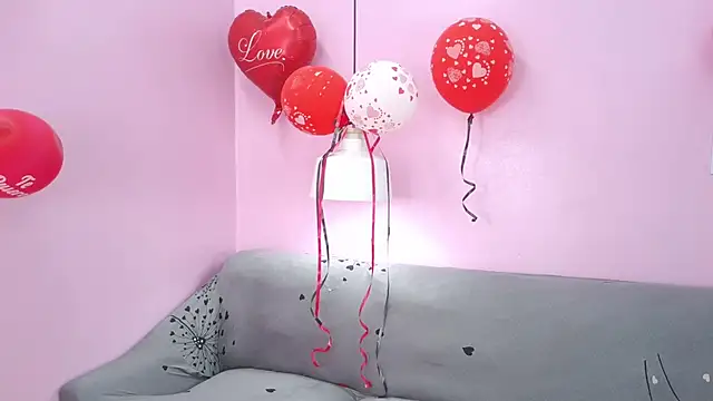 Snapshot of Hiyakasudere chatting on February 27, 2026, 6:41 pm Hiyakasudere online show from February 27, 2026, 6:41 pm