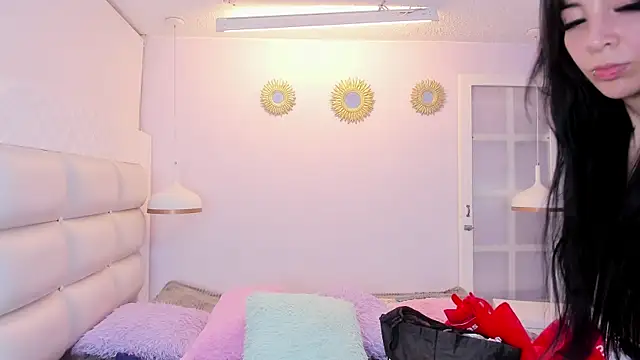 Snapshot of Hiyakasudere chatting on October 23, 2025, 6:28 pm Hiyakasudere online show from October 23, 2025, 6:28 pm