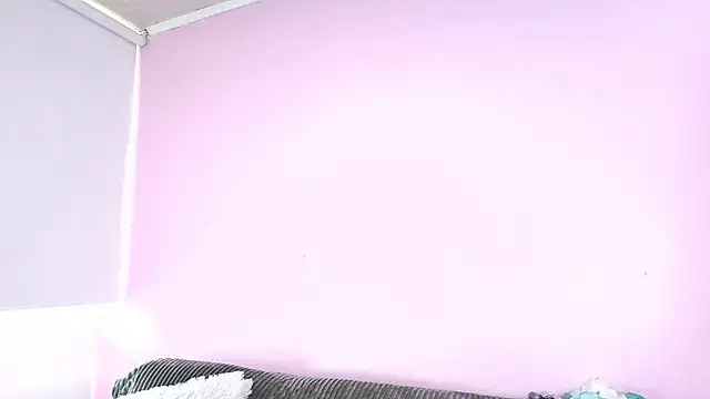 Snapshot of Hiyakasudere chatting on October 21, 2025, 6:29 pm Hiyakasudere online show from October 21, 2025, 6:29 pm