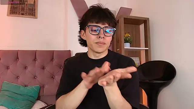 PepperTwink online show from February 10, 2026, 4:39 pm