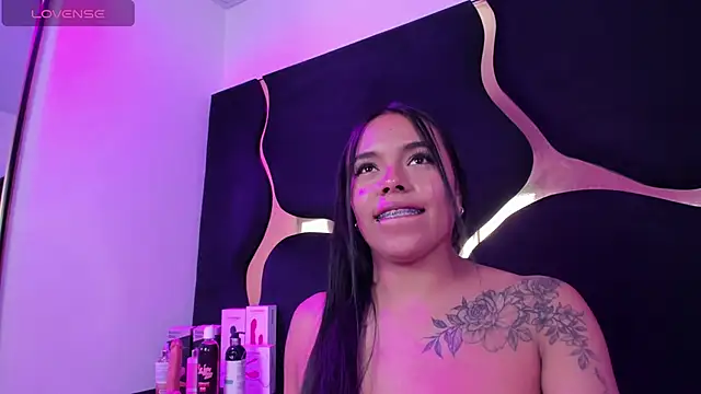 ZoeWan69 online show from March 2, 2026, 5:08 am