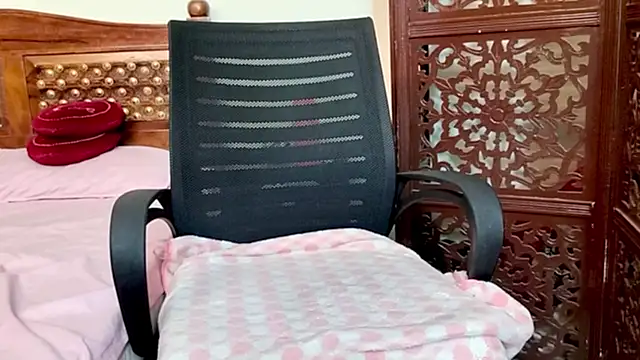 Alisaa-1 online show from September 17, 2025, 3:14 pm