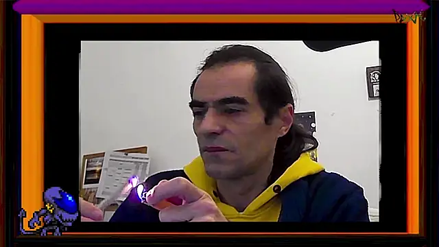 ReyDeBotones online show from March 13, 2025, 7:50 pm