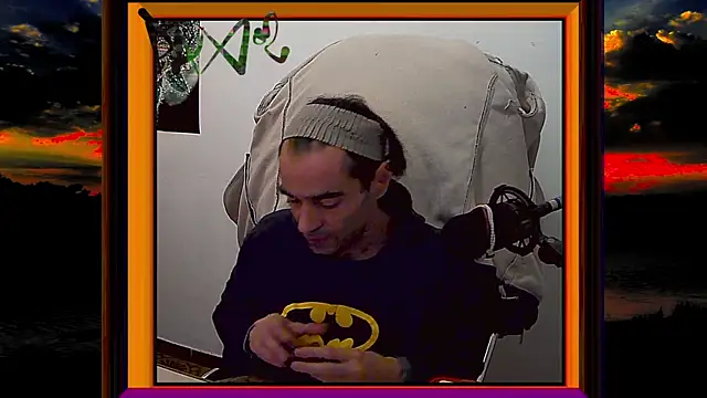 ReyDeBotones online show from March 3, 2026, 8:27 pm