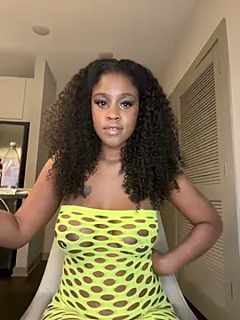 IndigoMystique online show from February 19, 2025, 7:39 am