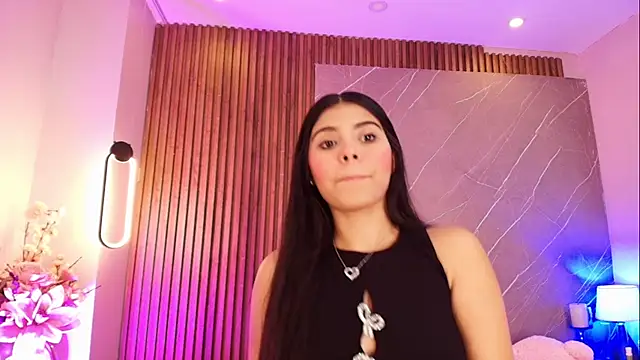 ariana jhonson1 online show from August 6, 2026, 11:27 am