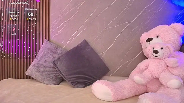 ariana jhonson1 online show from February 22, 2026, 12:07 pm