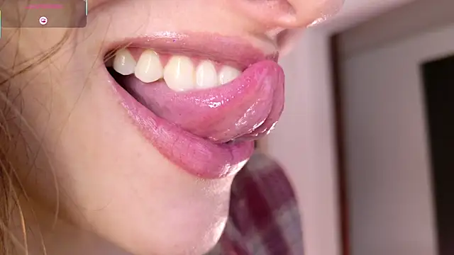 yourdream 6 online show from January 10, 2026, 1:34 am