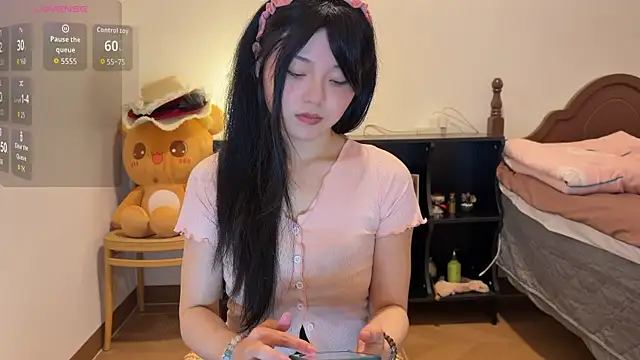 nanaliu6 online show from March 14, 2026, 9:15 am