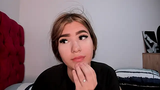 Snapshot of akirahattori chatting on March 2, 2026, 12:56 pm akirahattori online show from March 2, 2026, 12:56 pm