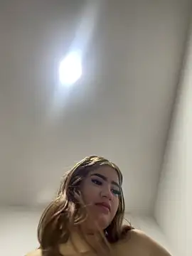 Snapshot of akirahattori chatting on February 13, 2026, 7:19 am akirahattori online show from February 13, 2026, 7:19 am