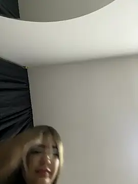 Snapshot of akirahattori chatting on February 22, 2026, 8:06 am akirahattori online show from February 22, 2026, 8:06 am