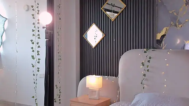 soidai miiu online show from February 17, 2026, 8:28 pm