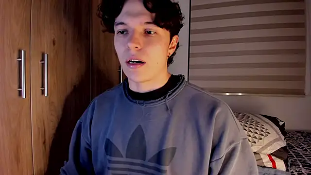 Mastrangelo xxx online show from March 12, 2026, 4:07 am