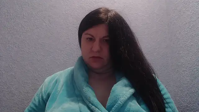 KiraSwee online show from February 3, 2026, 4:56 pm